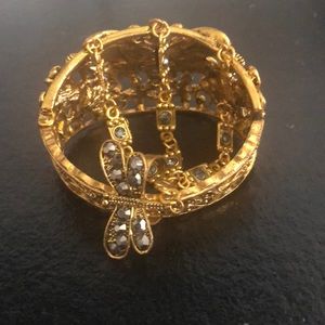 Golden clasp cuff bracelet with dragonfly ring